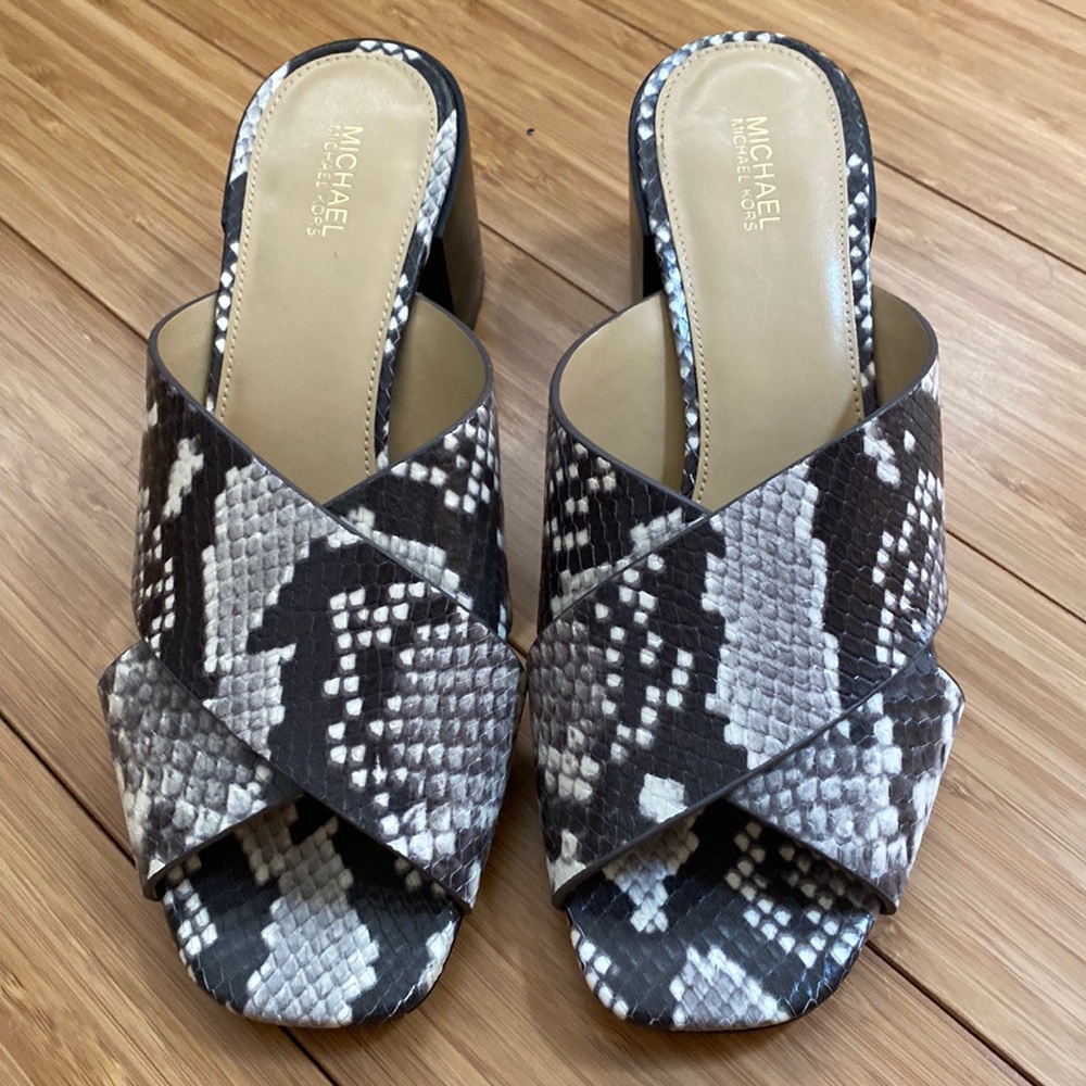 Michael Kors Python Embossed Leather Size 8